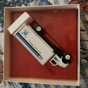 Winross business model Dana truck